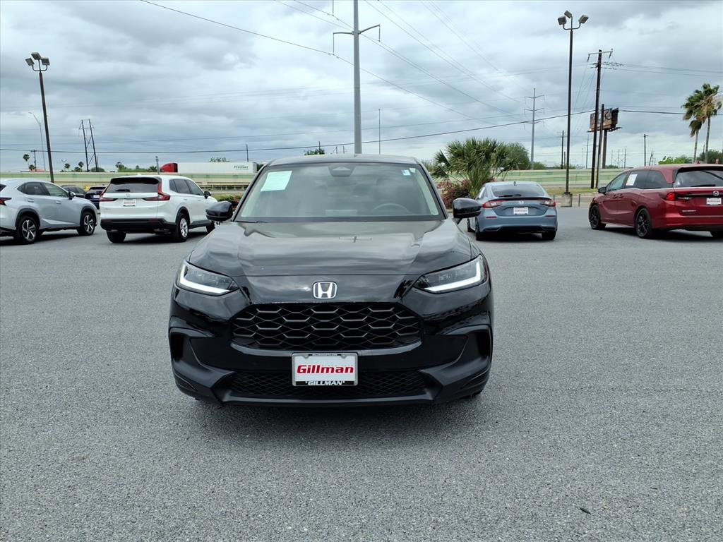 Used 2025 Honda HR-V LX image 3