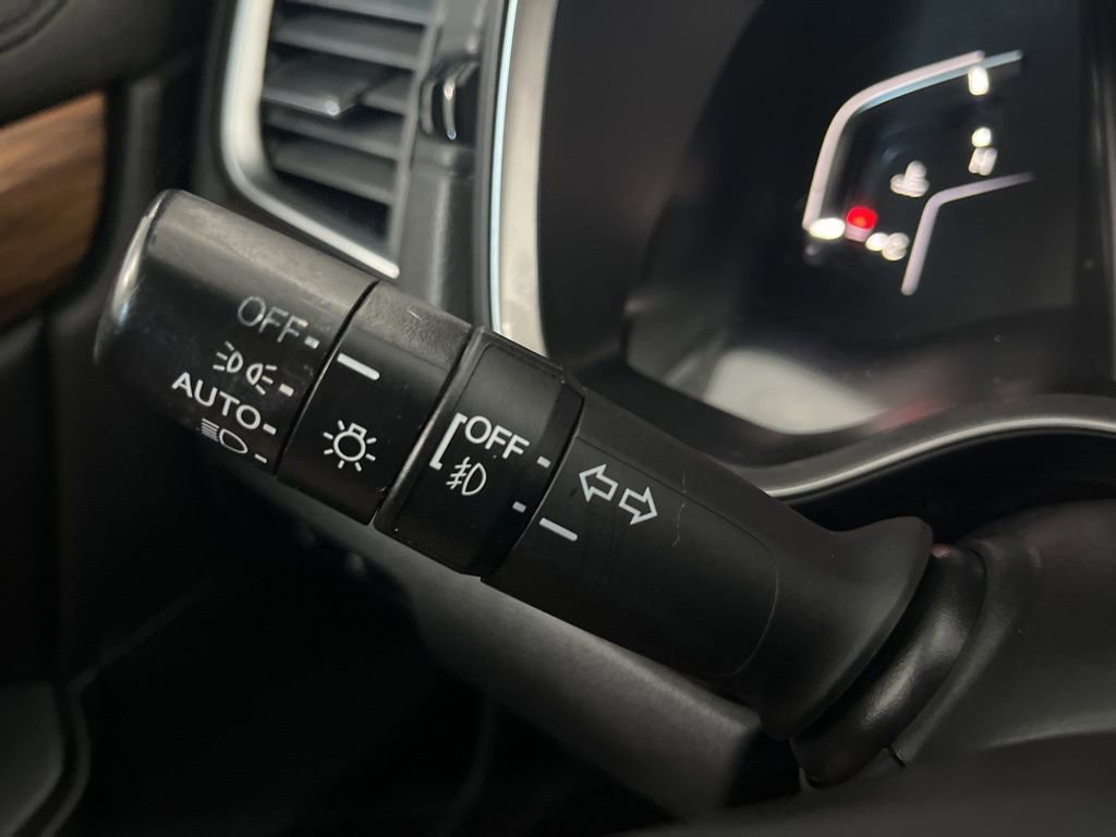 Used 2020 Honda CR-V Touring image 62