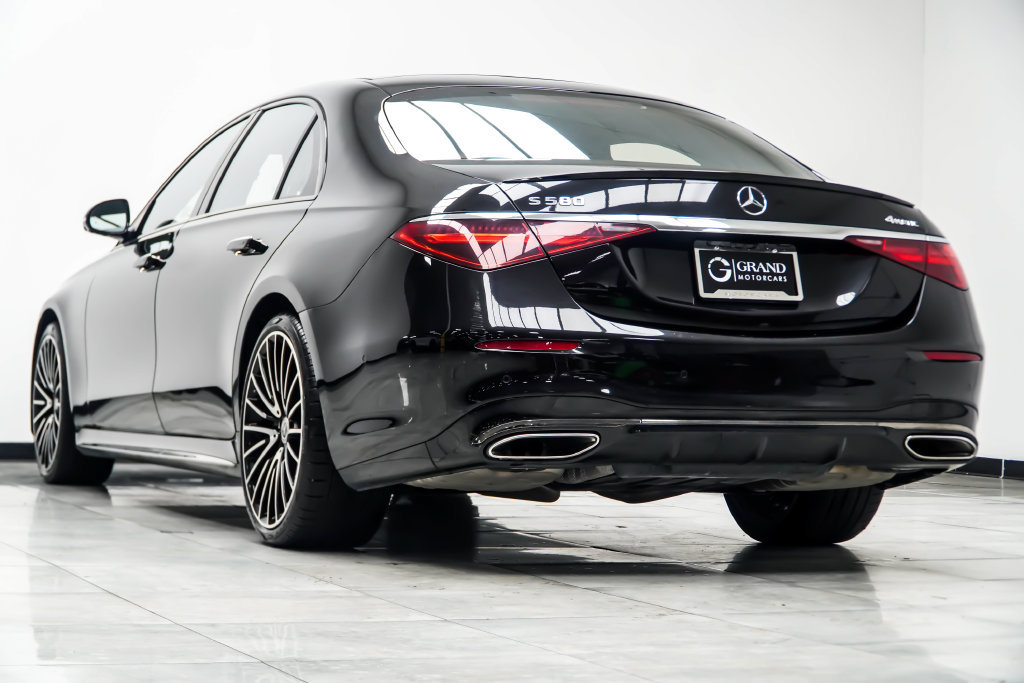 Used 2023 Mercedes-Benz S 500 4MATIC w/ AMG Line image 14