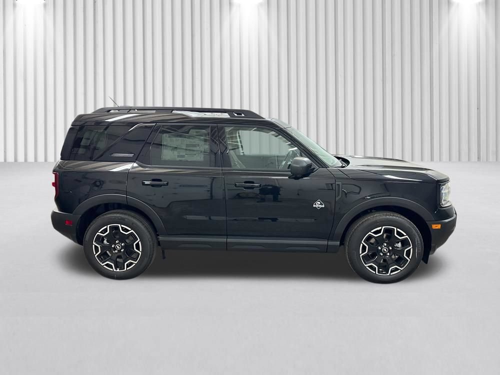 New 2026 Ford Bronco Sport Outer Banks w/ Outer Banks Tech Package+ AWD/4WD image 3