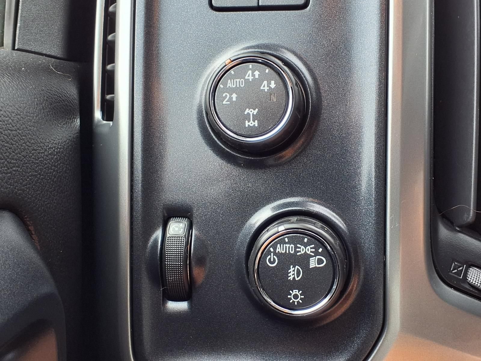 Used 2014 Chevrolet Silverado 1500 LT w/ All Star Edition AWD/4WD image 26