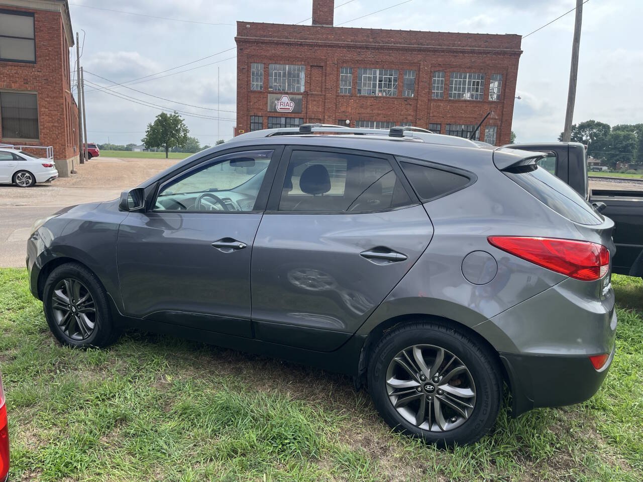 Used 2015 Hyundai Tucson SE FWD image 3