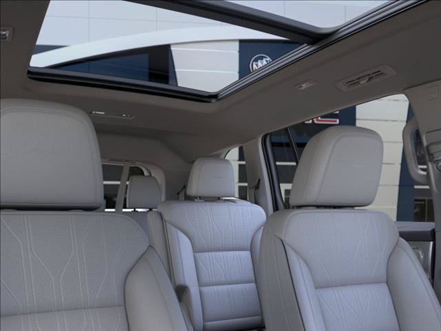 New 2027 Buick Enclave Avenir w/ LPO, Floor Liner Package FWD image 24