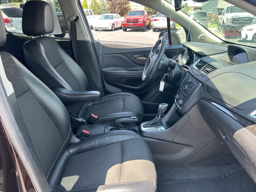 Used 2015 Buick Encore FWD image 30