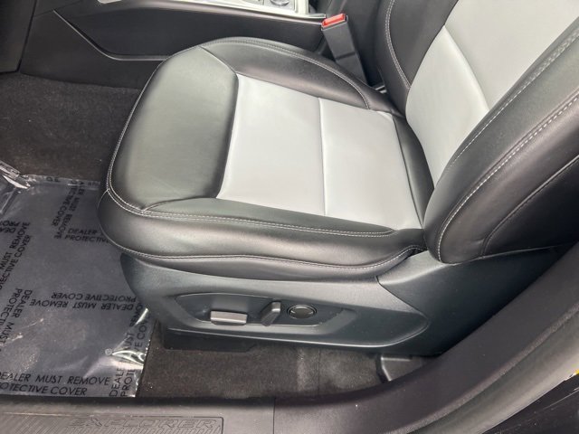 Used 2023 Ford Explorer XLT w/ Equipment Group 202A image 14