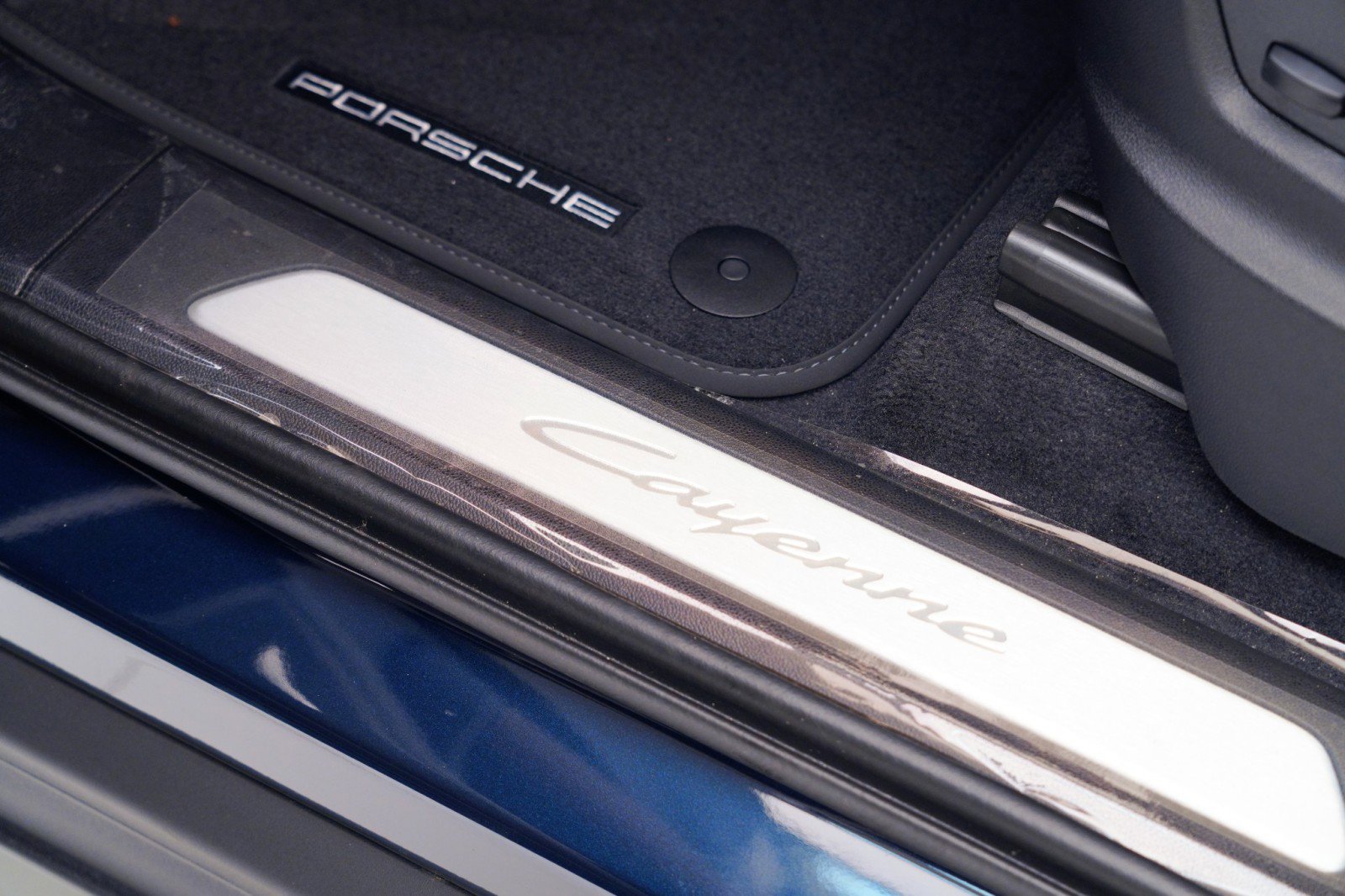 New 2026 Porsche Cayenne image 14