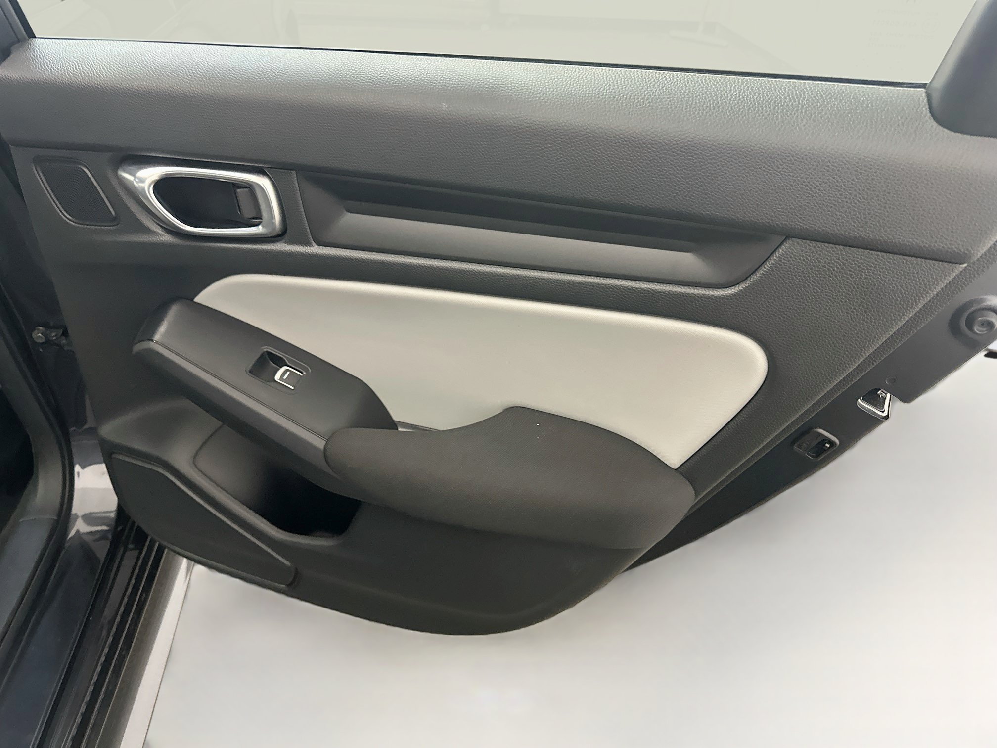 Used 2025 Honda Civic Sport image 31