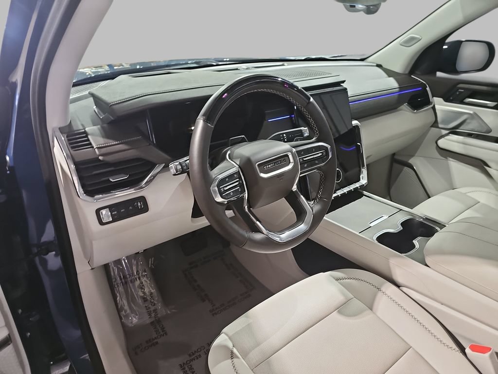Certified 2024 GMC Acadia Denali w/ Super Cruise Package AWD/4WD image 22