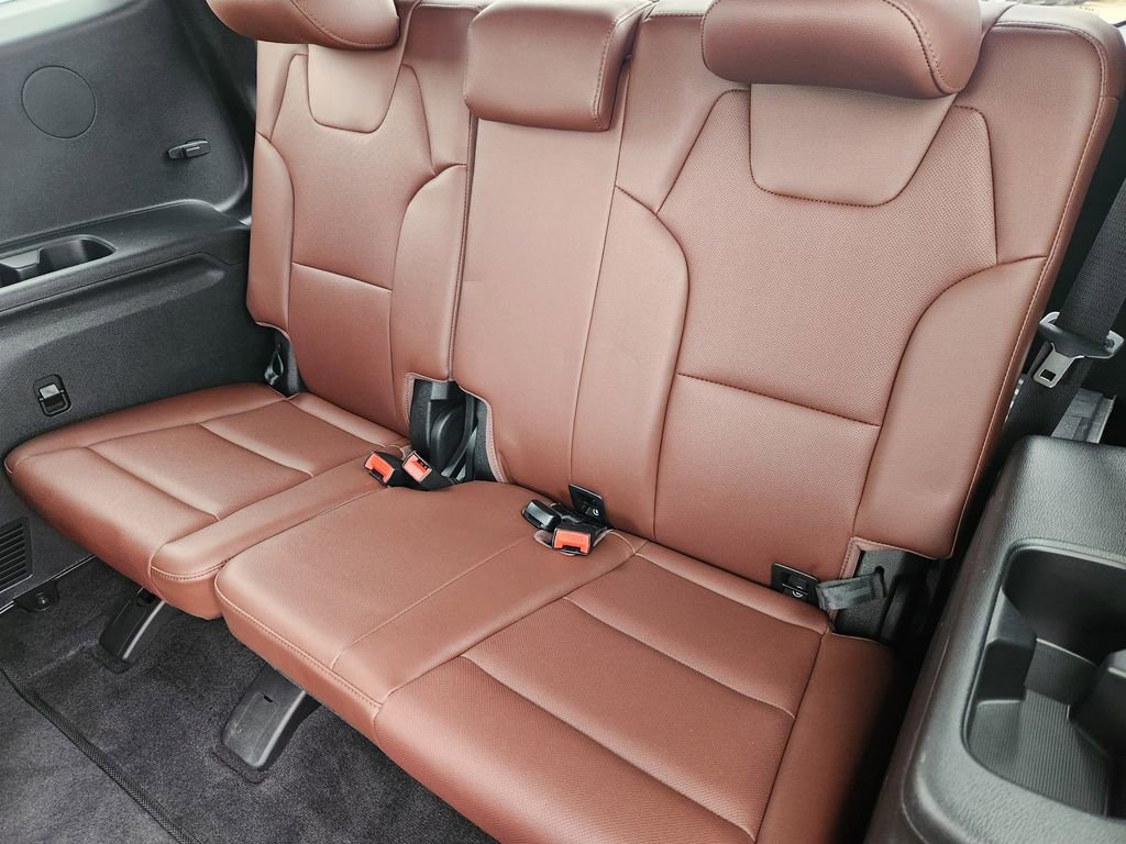 Certified 2023 Kia Telluride EX w/ EX Captain's Chair Package AWD/4WD image 12