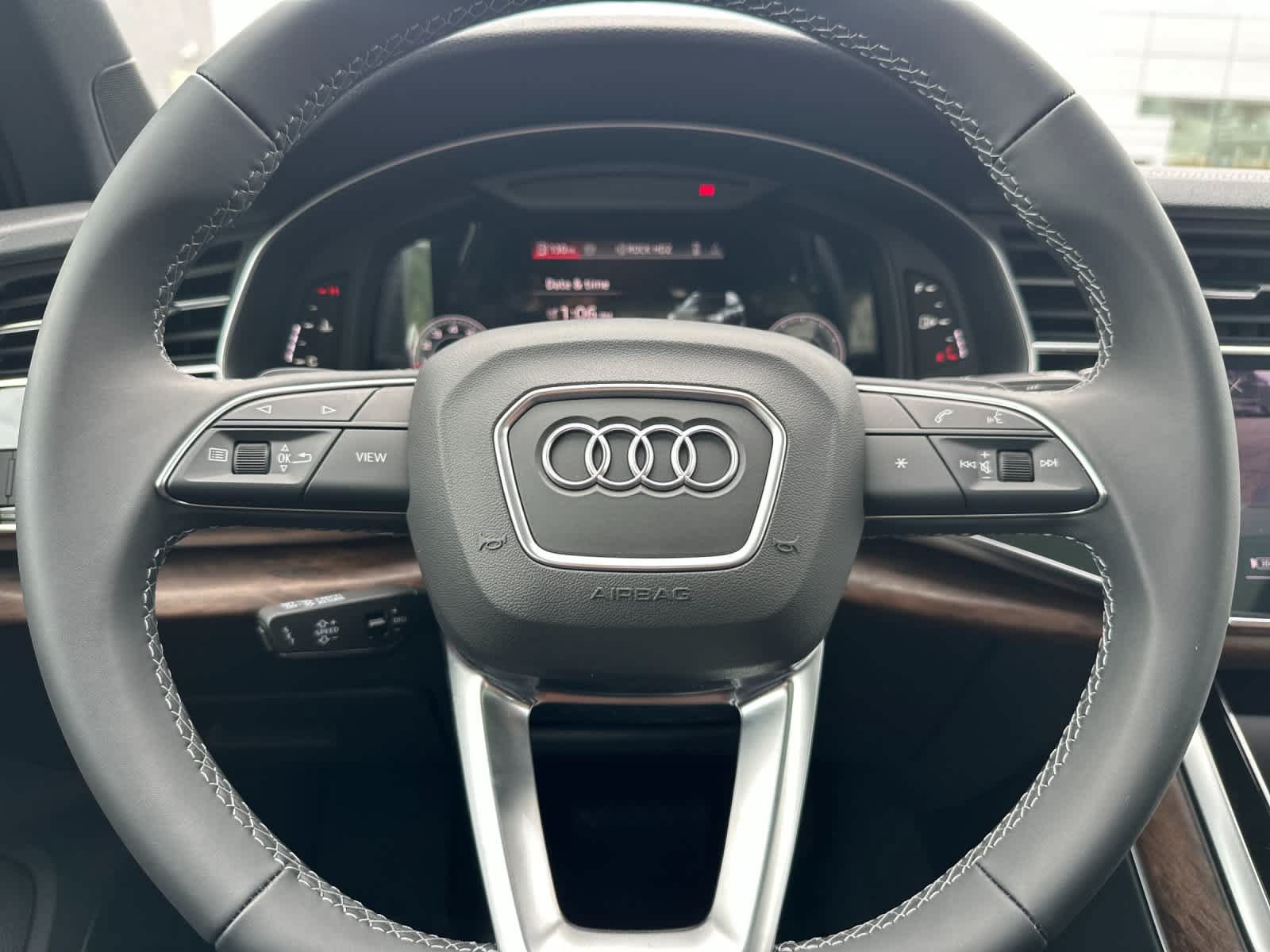 New 2026 Audi Q7 2.0T Premium w/ Convenience Plus Package AWD/4WD image 30