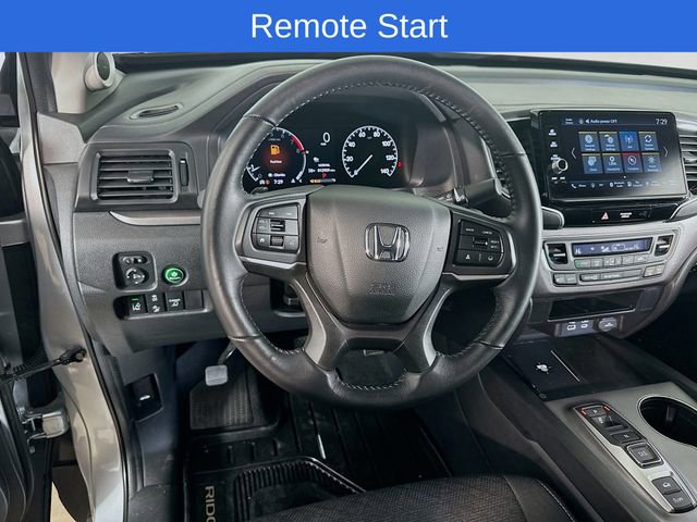 Used 2025 Honda Ridgeline Sport image 18