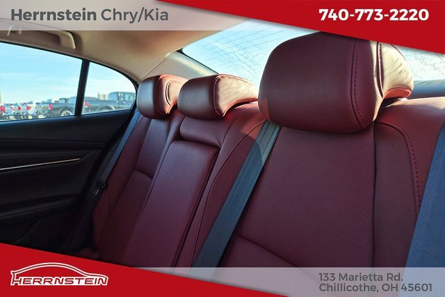 Used 2024 MAZDA MAZDA3 s image 25