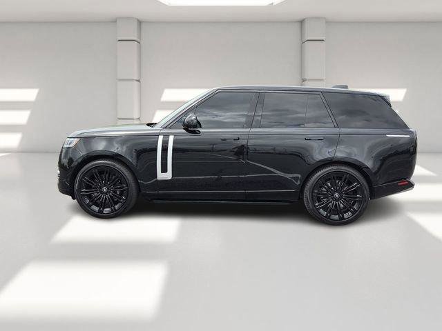 Used 2024 Land Rover Range Rover Autobiography image 2