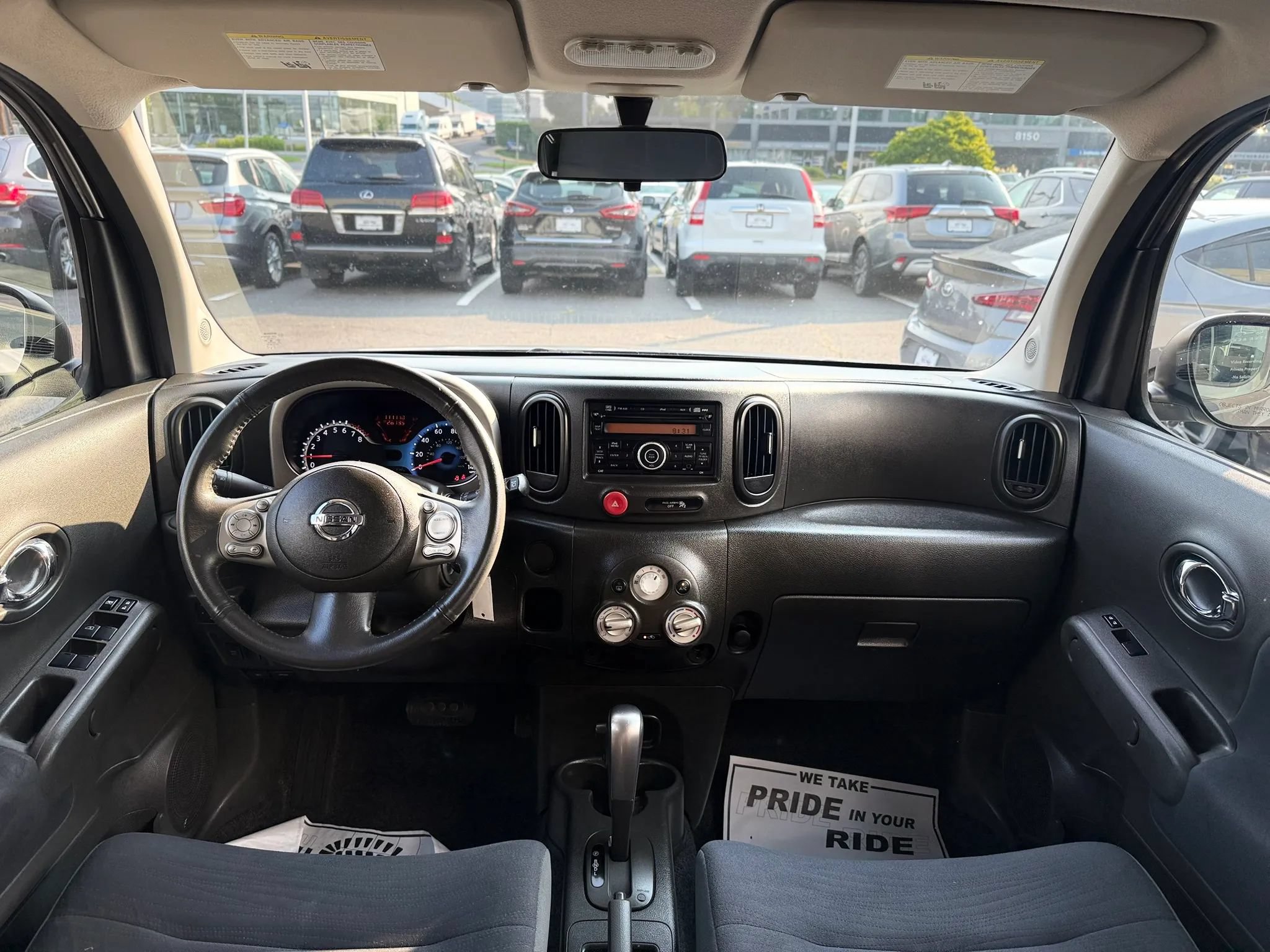 Used 2010 Nissan Cube 1.8 S w/ Interior Designer Pkg FWD image 11