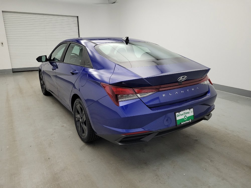 Used 2022 Hyundai Elantra SEL FWD image 5