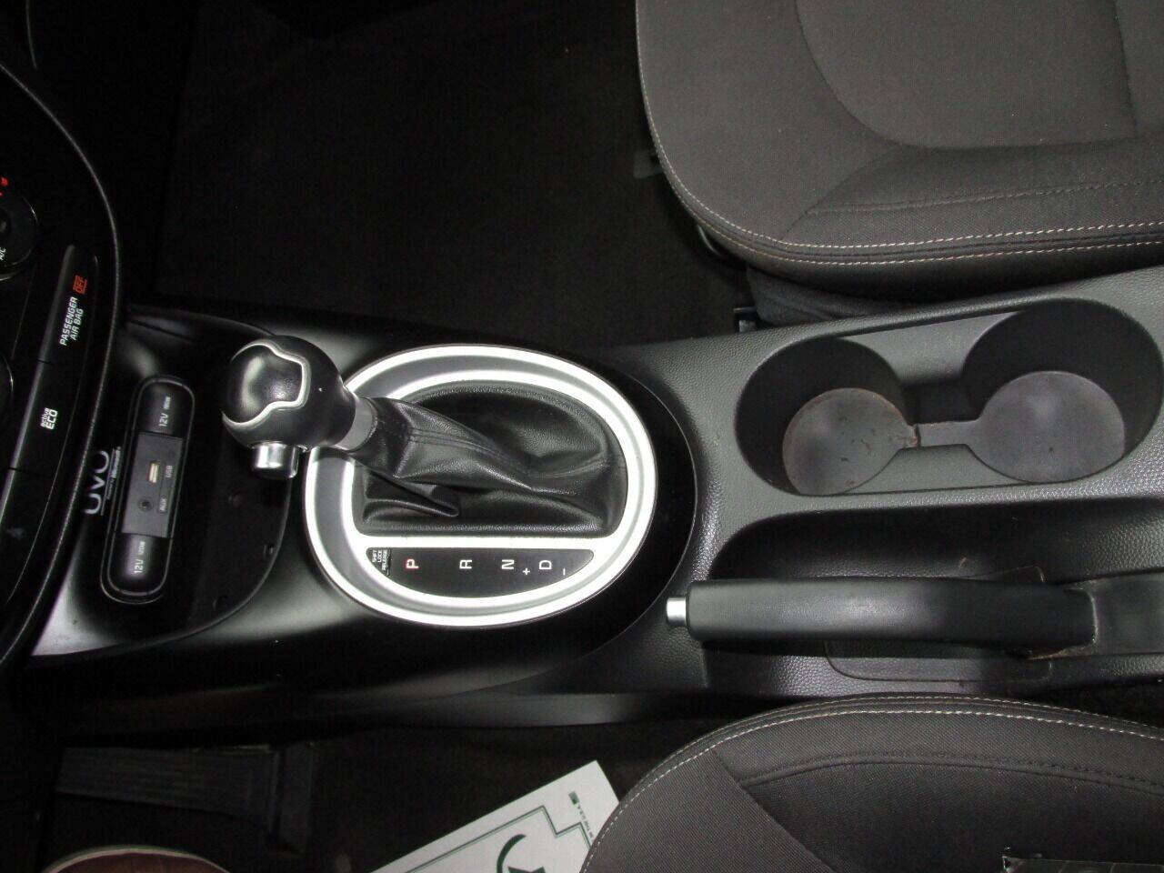 Used 2015 Kia Soul FWD image 50