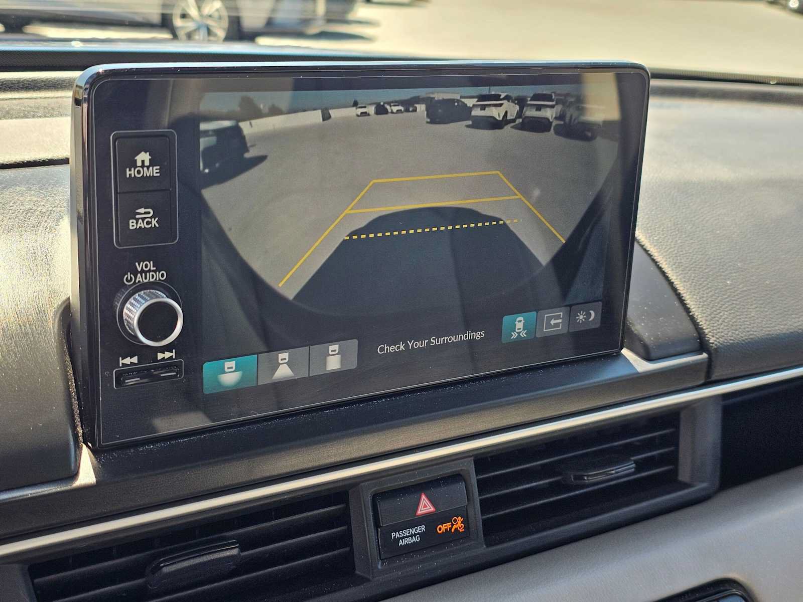 Used 2025 Honda Pilot Touring image 29