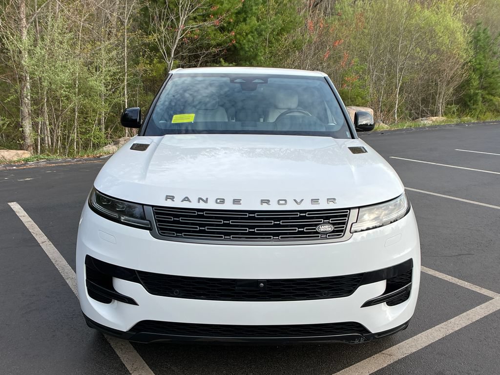 Used 2023 Land Rover Range Rover Sport SE AWD/4WD image 8