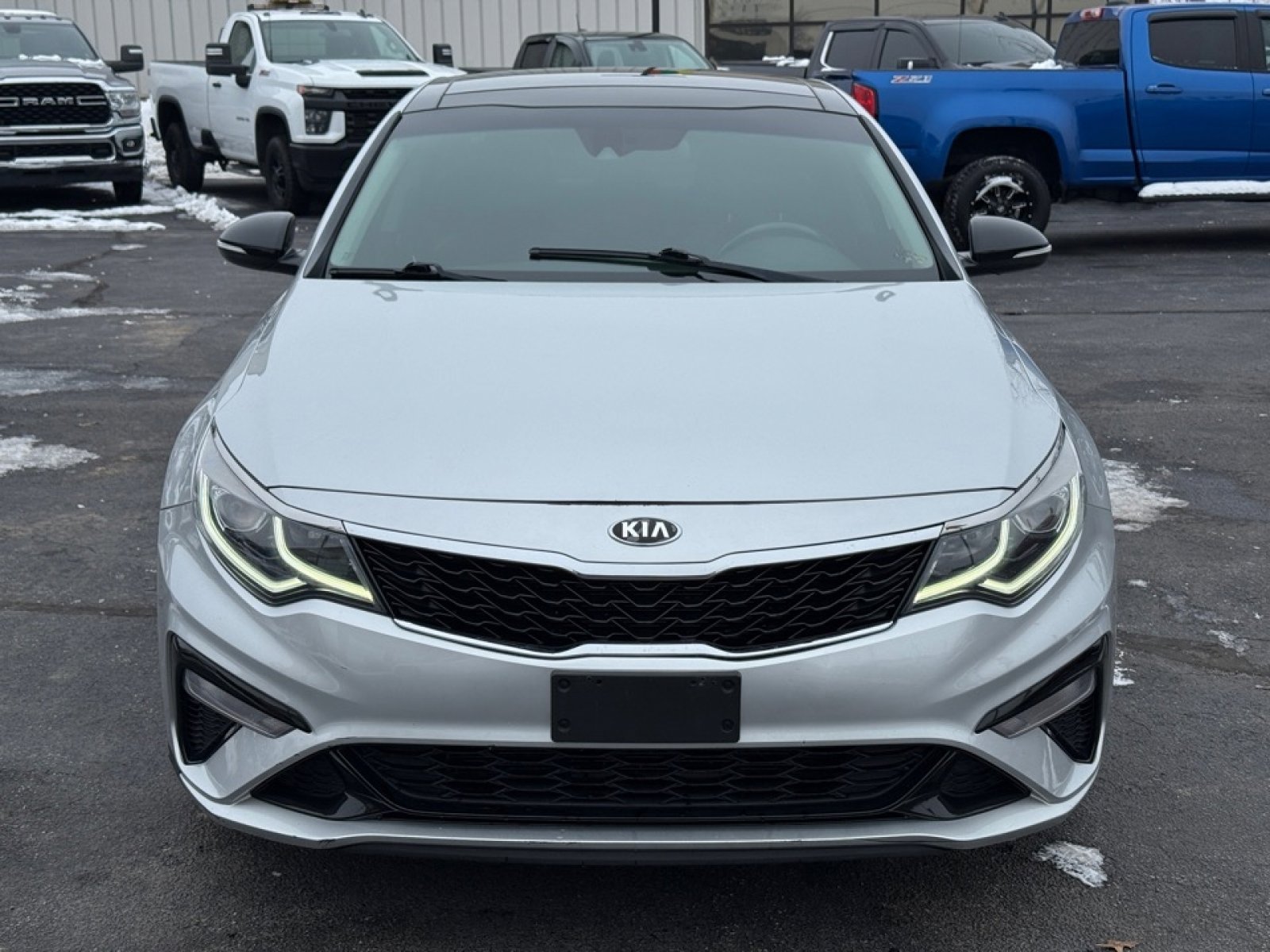 Used 2020 Kia Optima SE FWD image 3