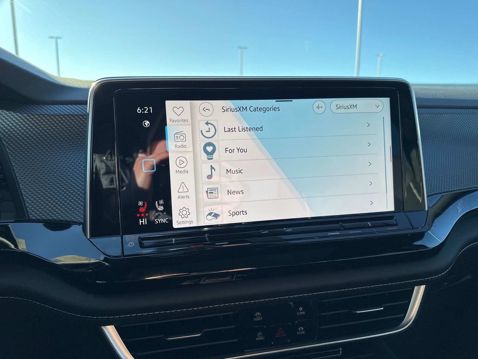 New 2026 Volkswagen Atlas Cross Sport SEL Premium R-Line image 35