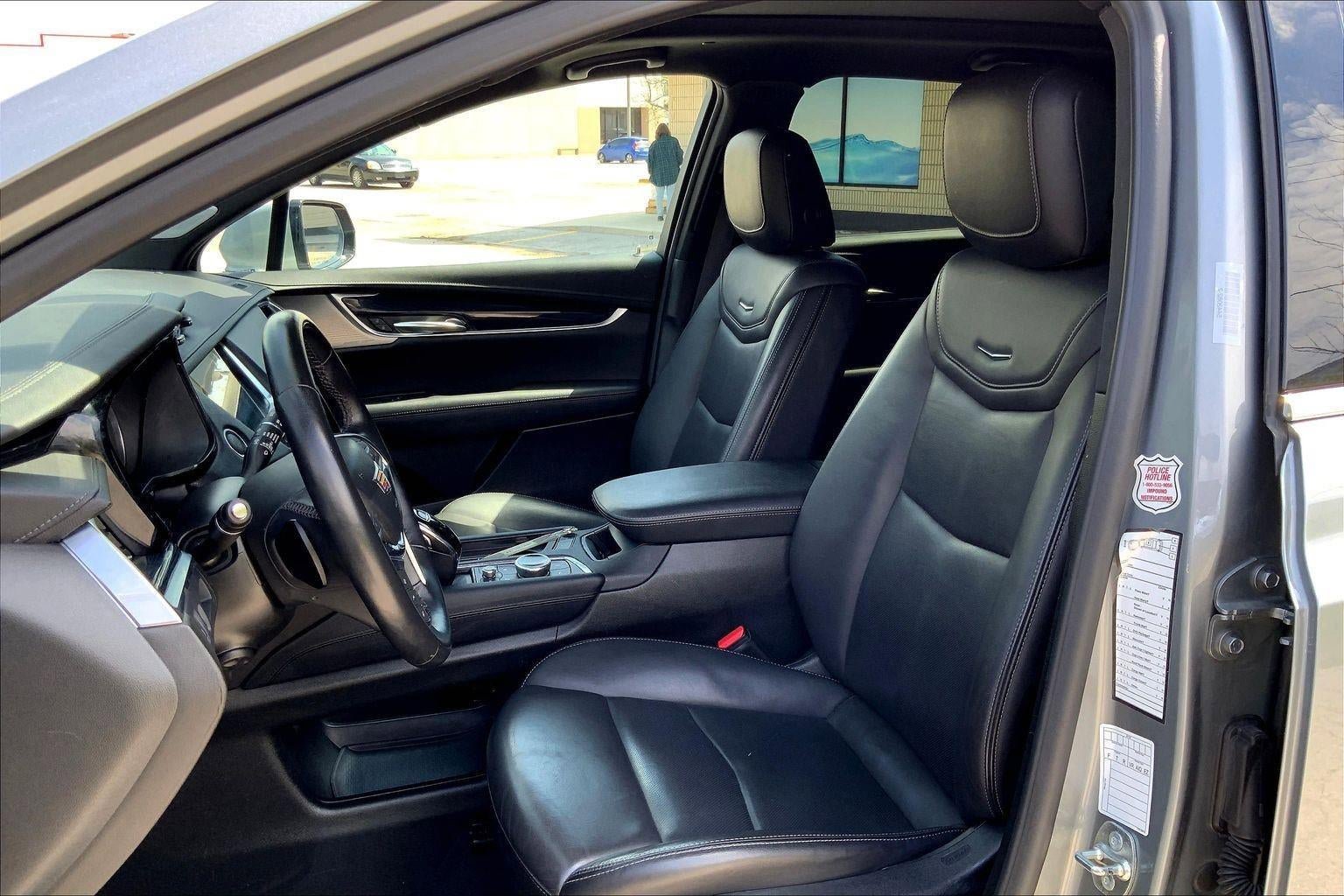 Used 2024 Cadillac XT5 Premium Luxury AWD/4WD image 23