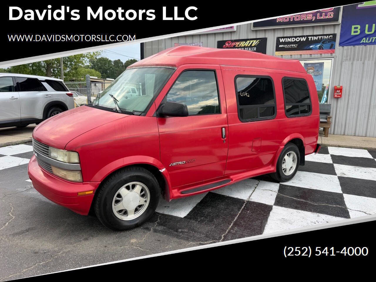 Used 1997 Chevrolet Astro AWD image 1