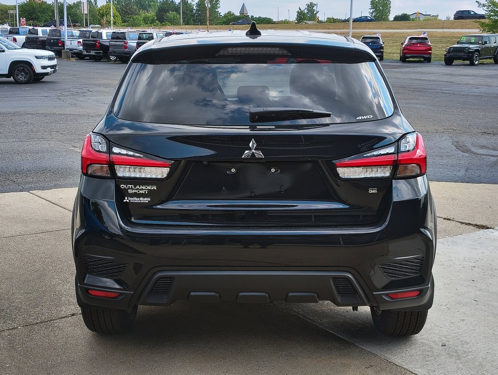 New 2026 Mitsubishi Outlander Sport SE AWD/4WD image 16