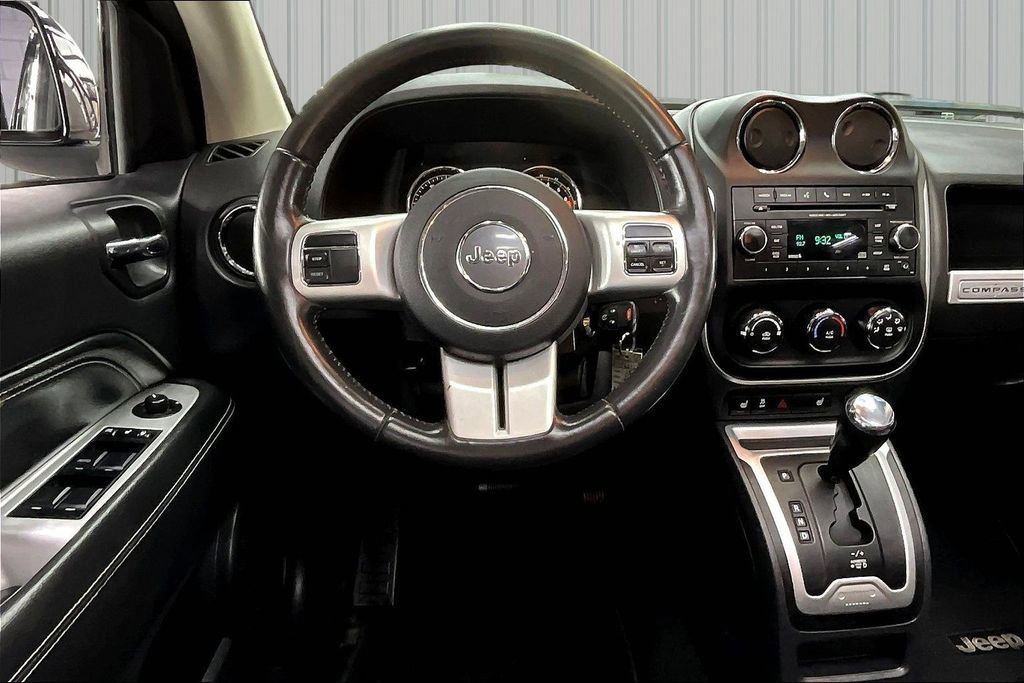Used 2015 Jeep Compass High Altitude FWD image 8