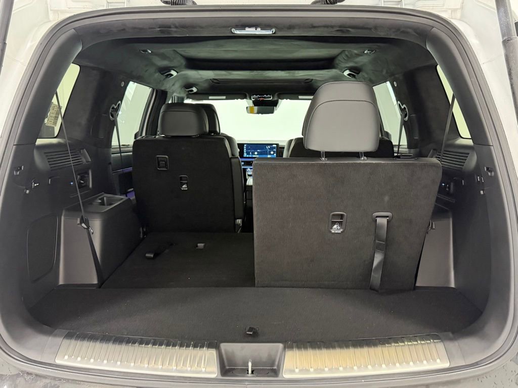 New 2025 Hyundai Santa Fe Calligraphy image 28