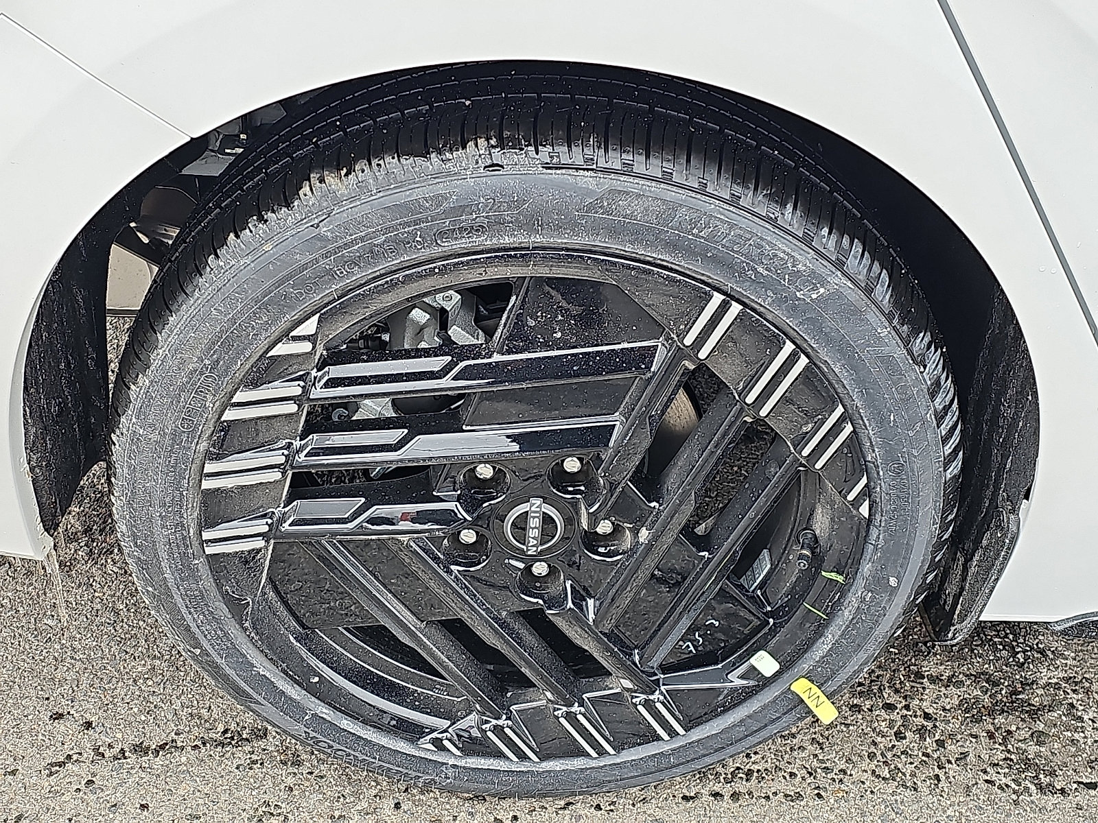 New 2026 Nissan Sentra SR w/ Floor Mat Package image 5