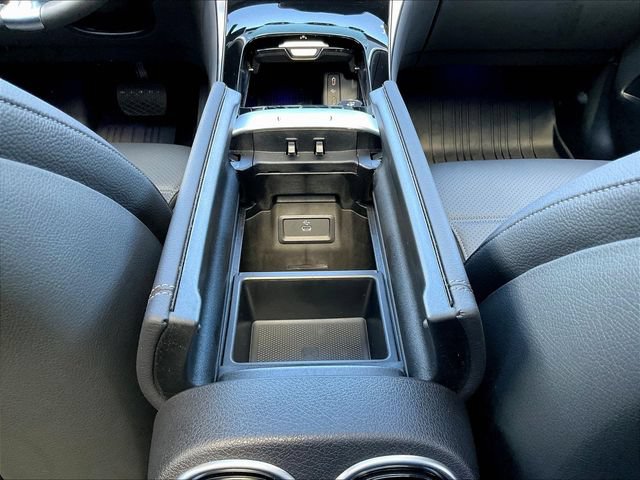 Used 2026 Mercedes-Benz GLC 300 4MATIC image 18