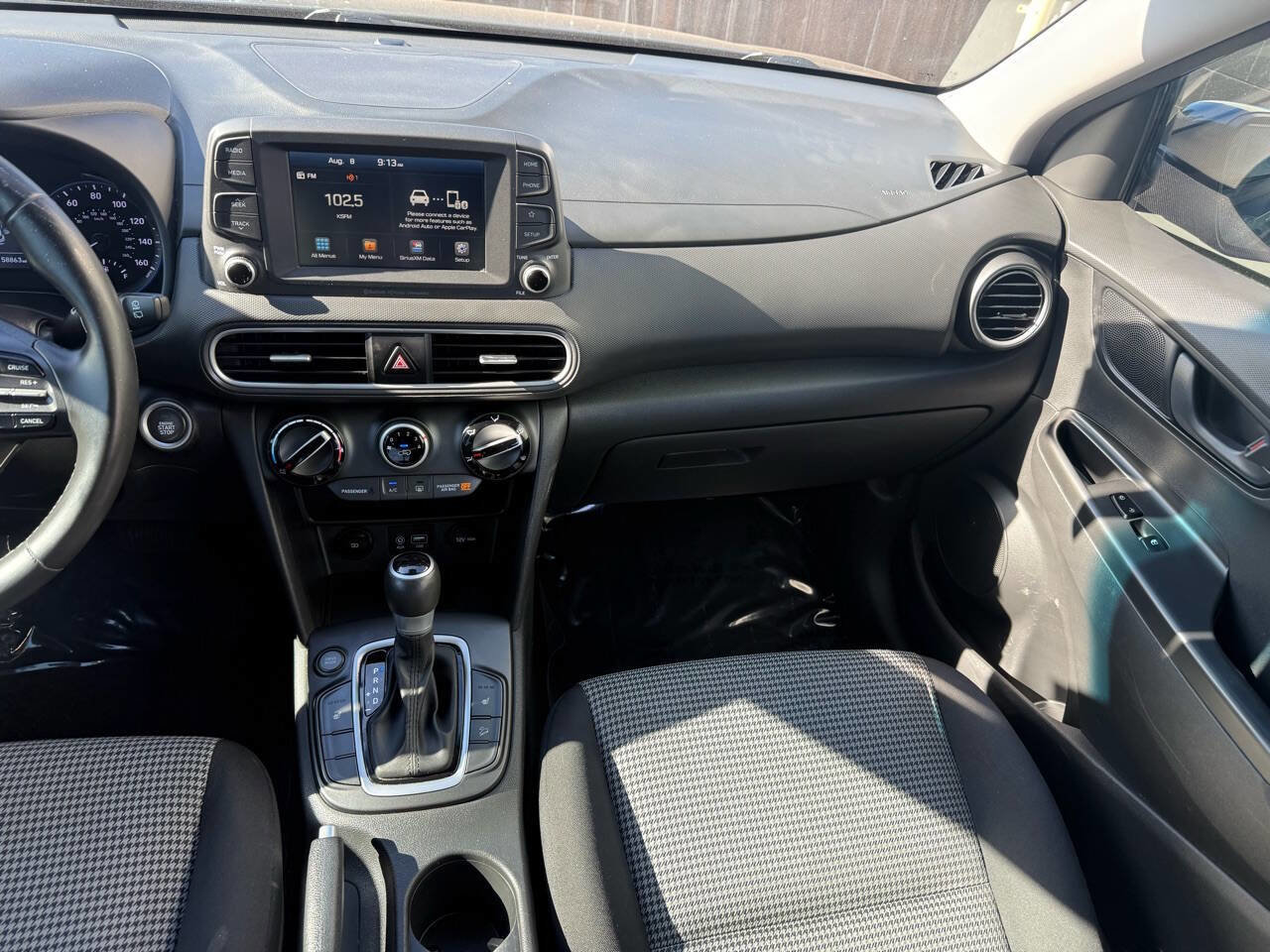 Used 2020 Hyundai Kona SEL image 7