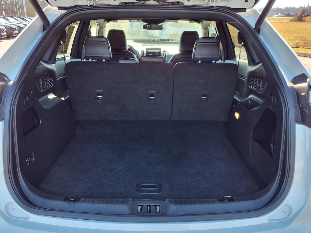 Used 2024 Ford Edge ST-Line image 25