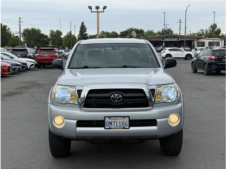 Used 2007 Toyota Tacoma PreRunner w/ SR5 Pkg #2 RWD image 3