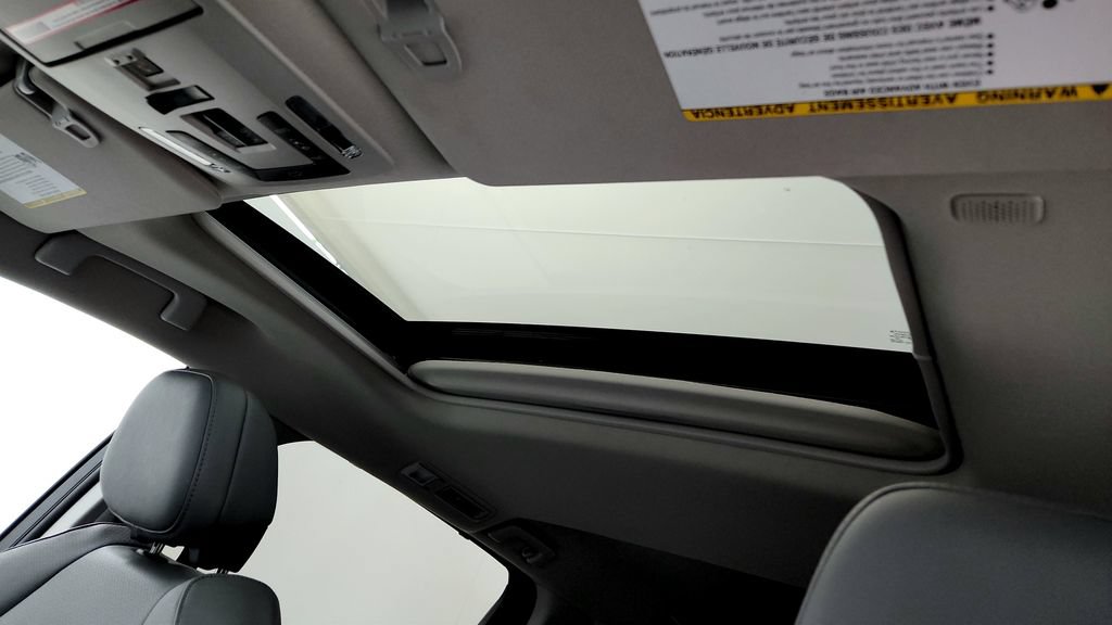 Certified 2023 Toyota Sienna XLE AWD/4WD image 27