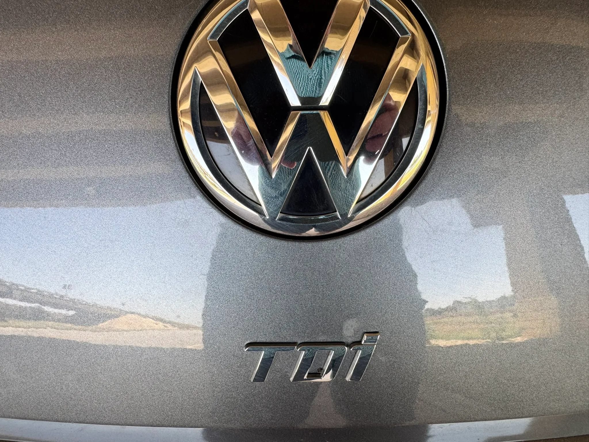 Used 2014 Volkswagen Beetle TDI FWD image 18
