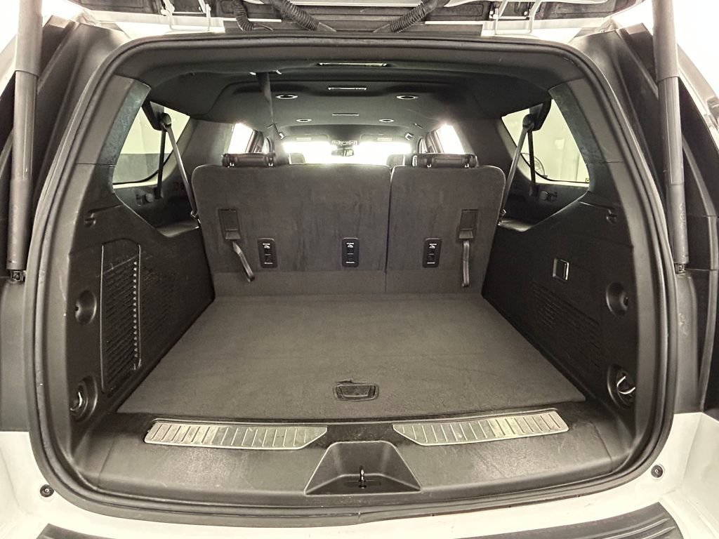Used 2024 Chevrolet Suburban RST RWD image 42