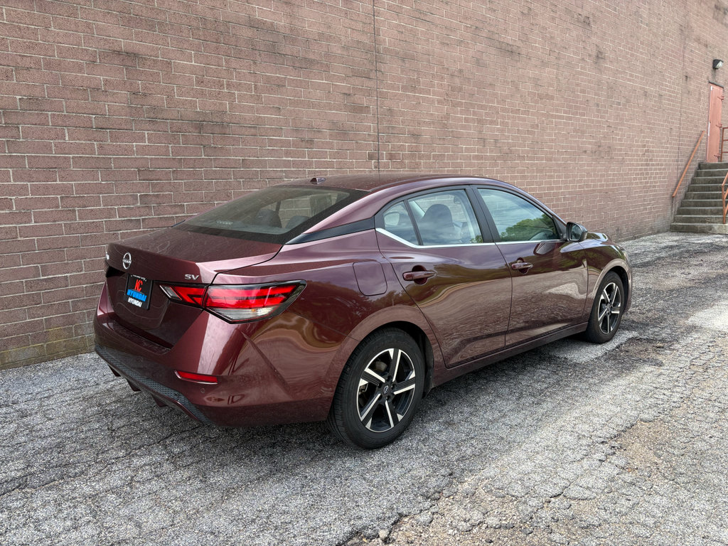 Used 2024 Nissan Sentra SV FWD image 5
