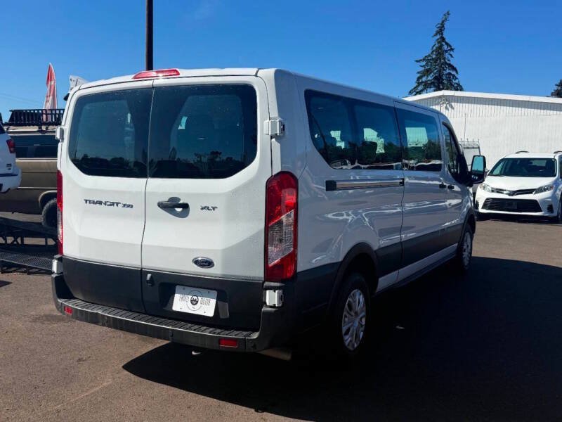 Used 2023 Ford Transit 350 XLT RWD image 7