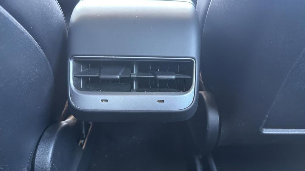 Used 2021 Tesla Model 3 Standard Range Plus RWD image 16