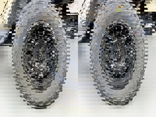 Used 2022 Jeep Wrangler Unlimited Sport image 29