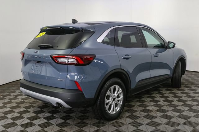 Used 2023 Ford Escape Active w/ Tech Pack #2 AWD/4WD image 13