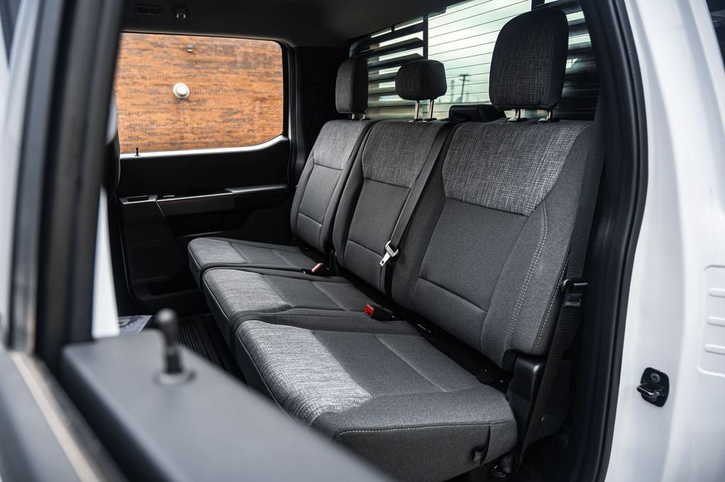Used 2025 Ford F550 4x4 Crew Cab w/ XLT Value Package image 18