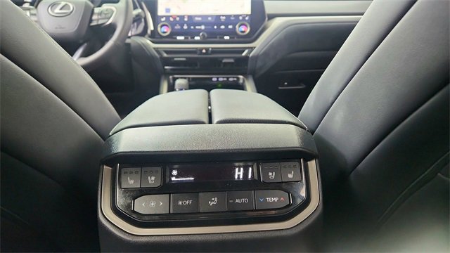 Used 2024 Lexus TX 500h AWD w/ Technology Package image 55