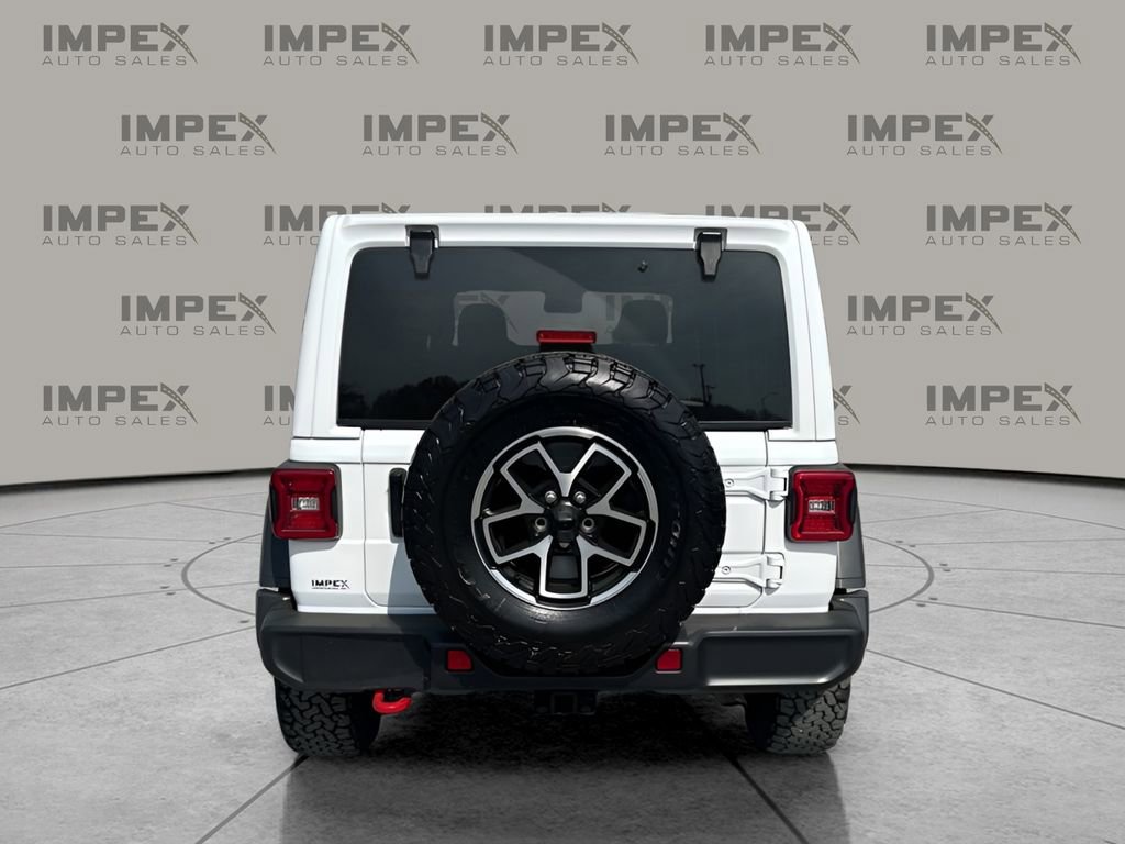 Used 2025 Jeep Wrangler Unlimited Rubicon w/ Convenience Group AWD/4WD image 4