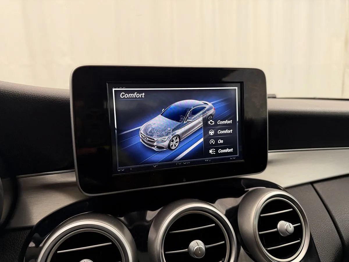 Used 2017 Mercedes-Benz C 300 4MATIC Coupe image 18