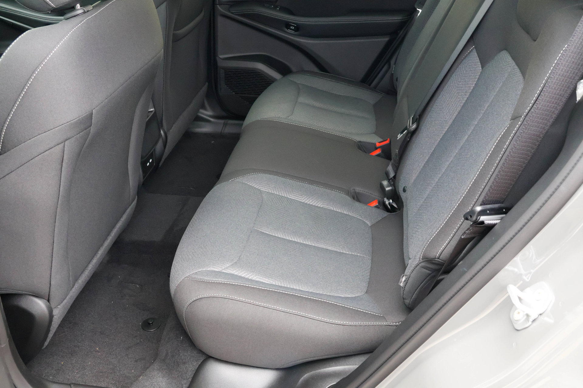 New 2026 Jeep Cherokee Laredo AWD/4WD image 14