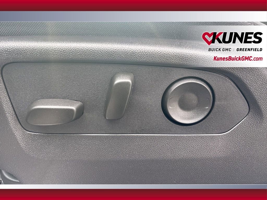 New 2025 GMC Sierra 2500 SLE image 22