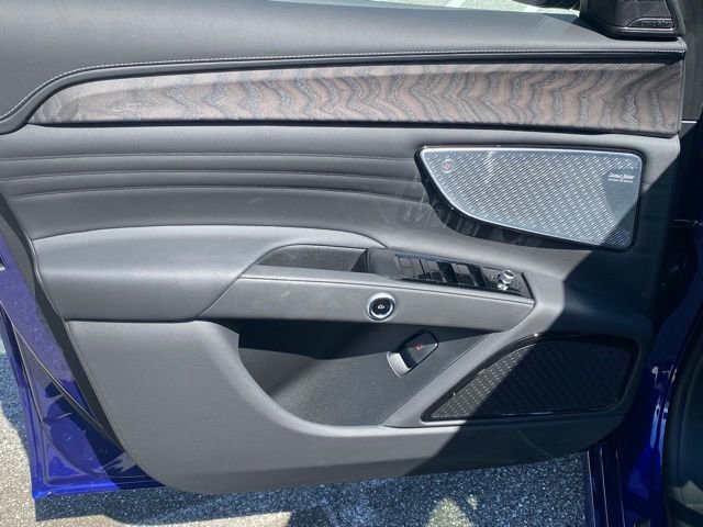 New 2025 Maserati Grecale GT image 17