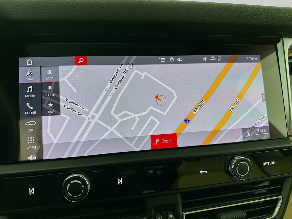 Certified 2023 Porsche Macan AWD/4WD image 16